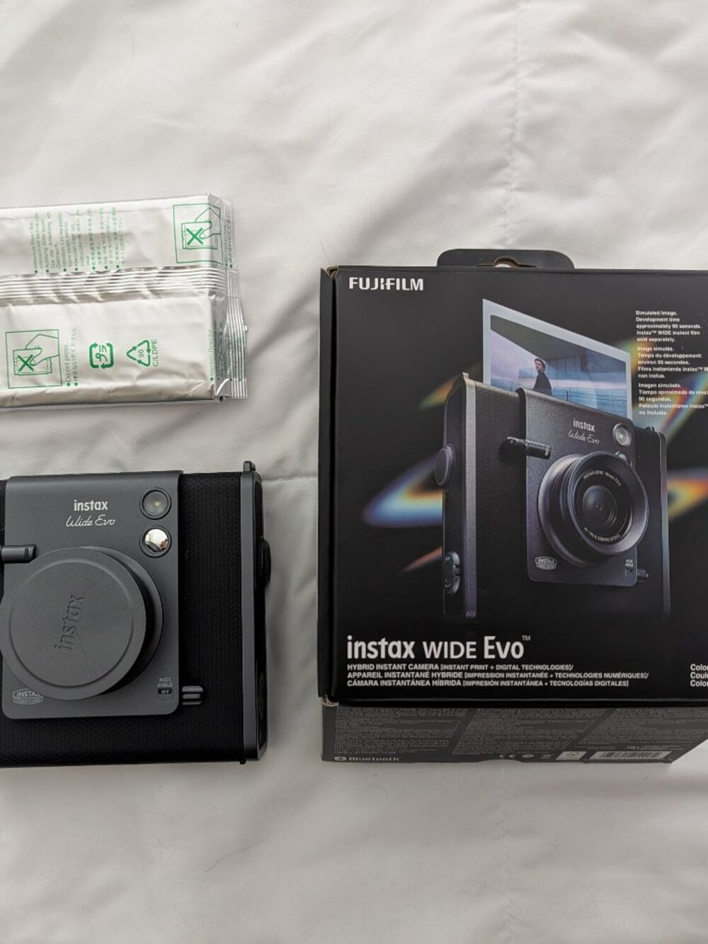 Fujifilm instax wide EVO hybrid camera NIB + 19 film exposures
